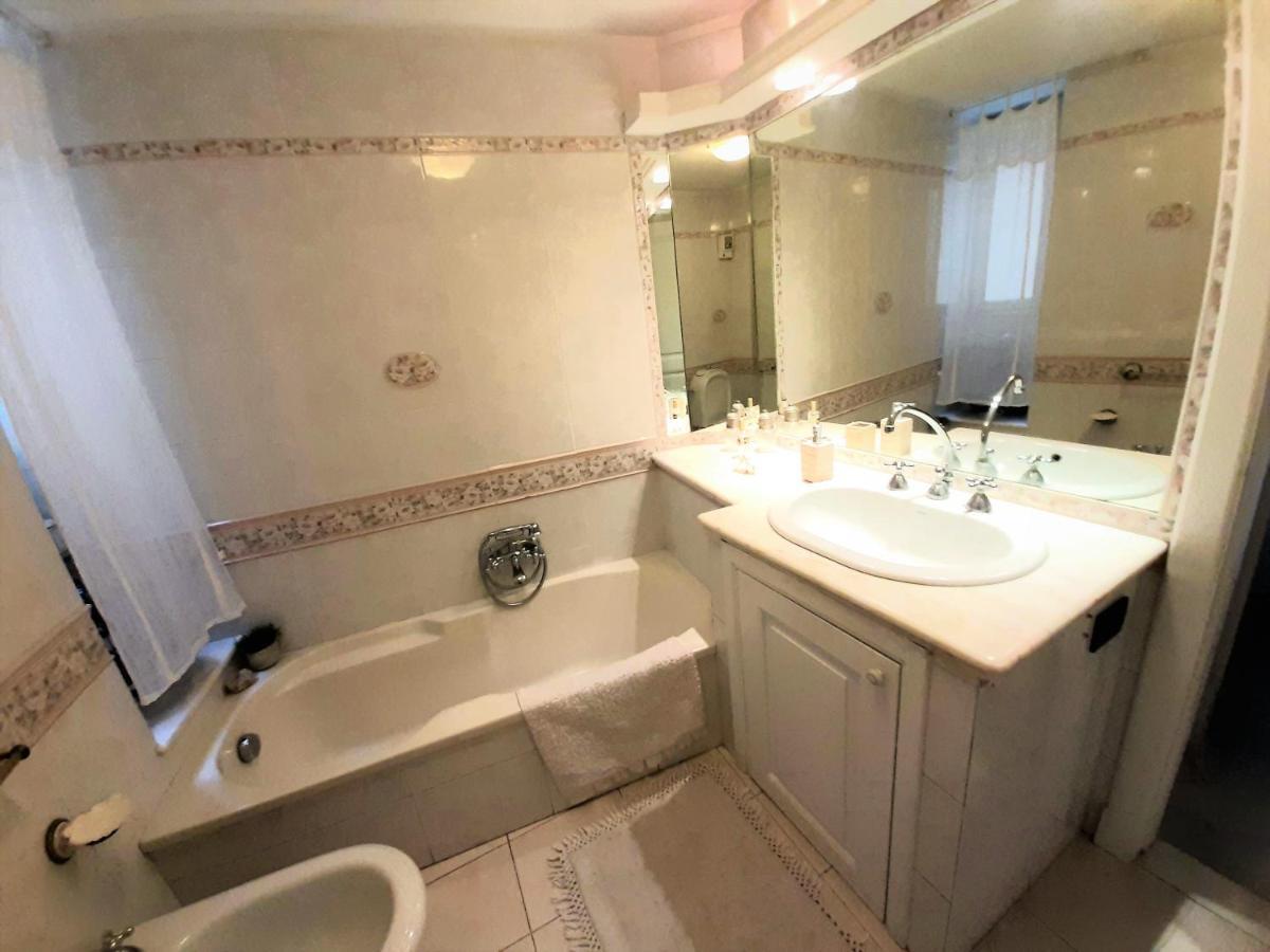 Casa sul corso Hotel Ачиреале Екстериор снимка